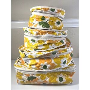 Set of 4 Vintage 1960s 70s Mod Flower Power Zippered Quilted Vinyl Bags
